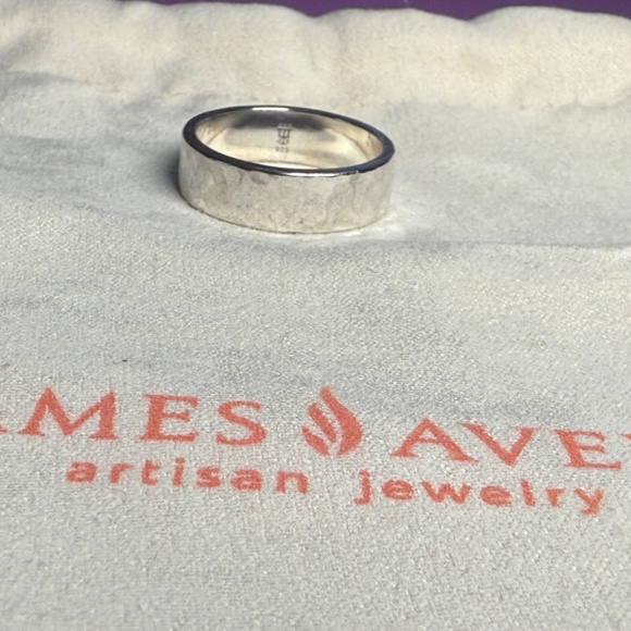James Avery Amore Wedding Ring - Picture 4 of 5